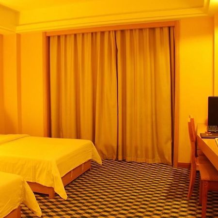 Dongguan Chang'An Hongbao Fashion Hotel Buitenkant foto